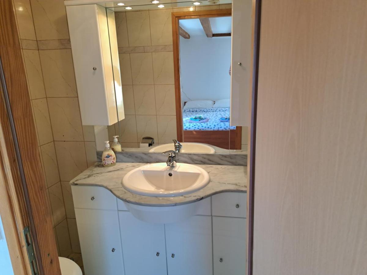 Holiday Home Pernata מראה חיצוני תמונה